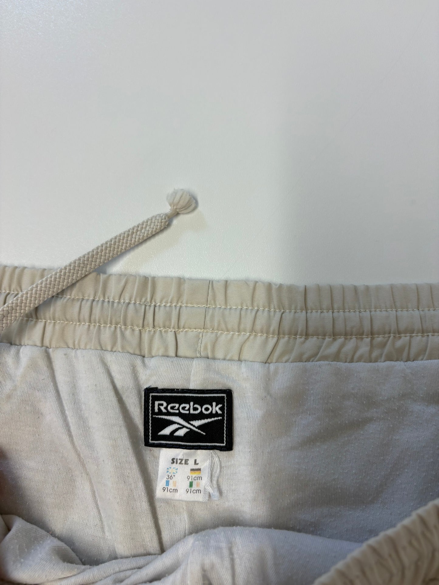 Reebok Vintage Trackpants L Baggy Bund beschädigt 7340
