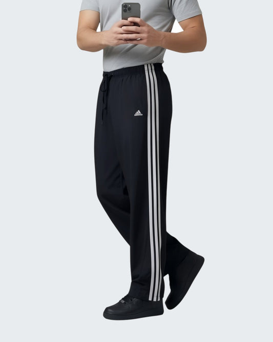 Adidas Vintage Track Pants S | Baggy Trackpants 7-3-3-0 [photoroom-buegeln-bg-e9ecef-v1] [sha:9406b50aef99] [bg:#E9ECEF] [source_image:86113770963208]