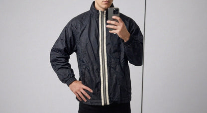 Nike vintage windbreaker mit Kapuze M 7524