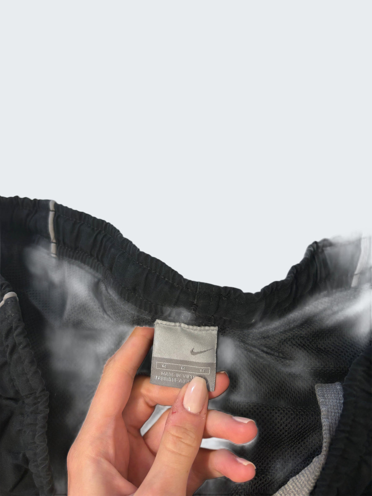 Picsart Shop-Hintergrund [picsart-white-bg] [bg:#E9ECEF] [old:84342107341064] [pos:6]