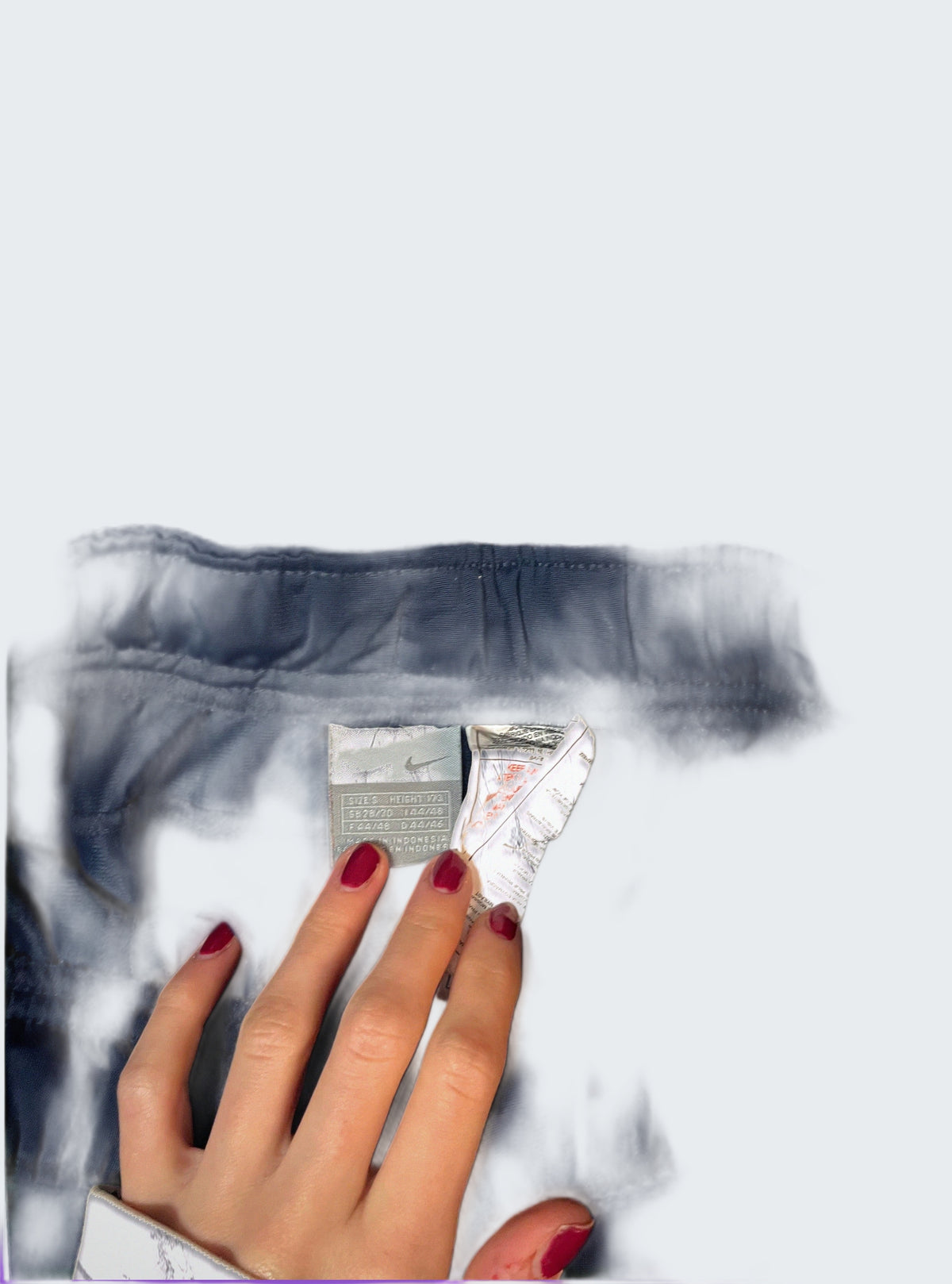 Picsart Shop-Hintergrund [picsart-white-bg] [bg:#E9ECEF] [old:84748032442632] [pos:4]