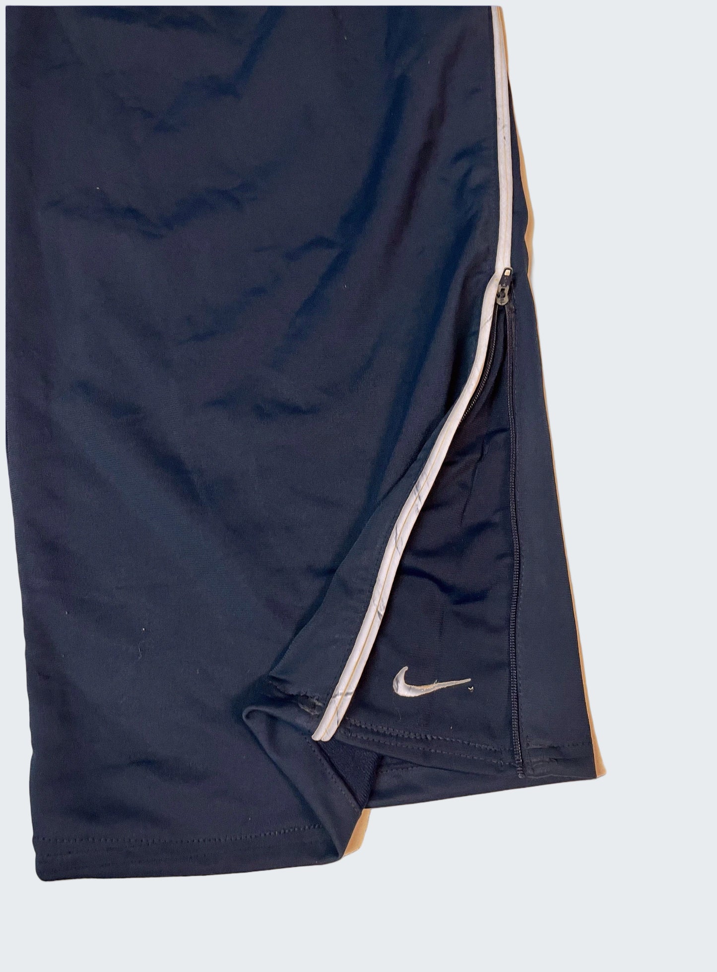 Picsart Shop-Hintergrund [picsart-white-bg] [bg:#E9ECEF] [old:84748030837000] [pos:6]