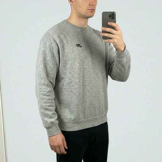 Nike Vintage Pullover Xl 687 5