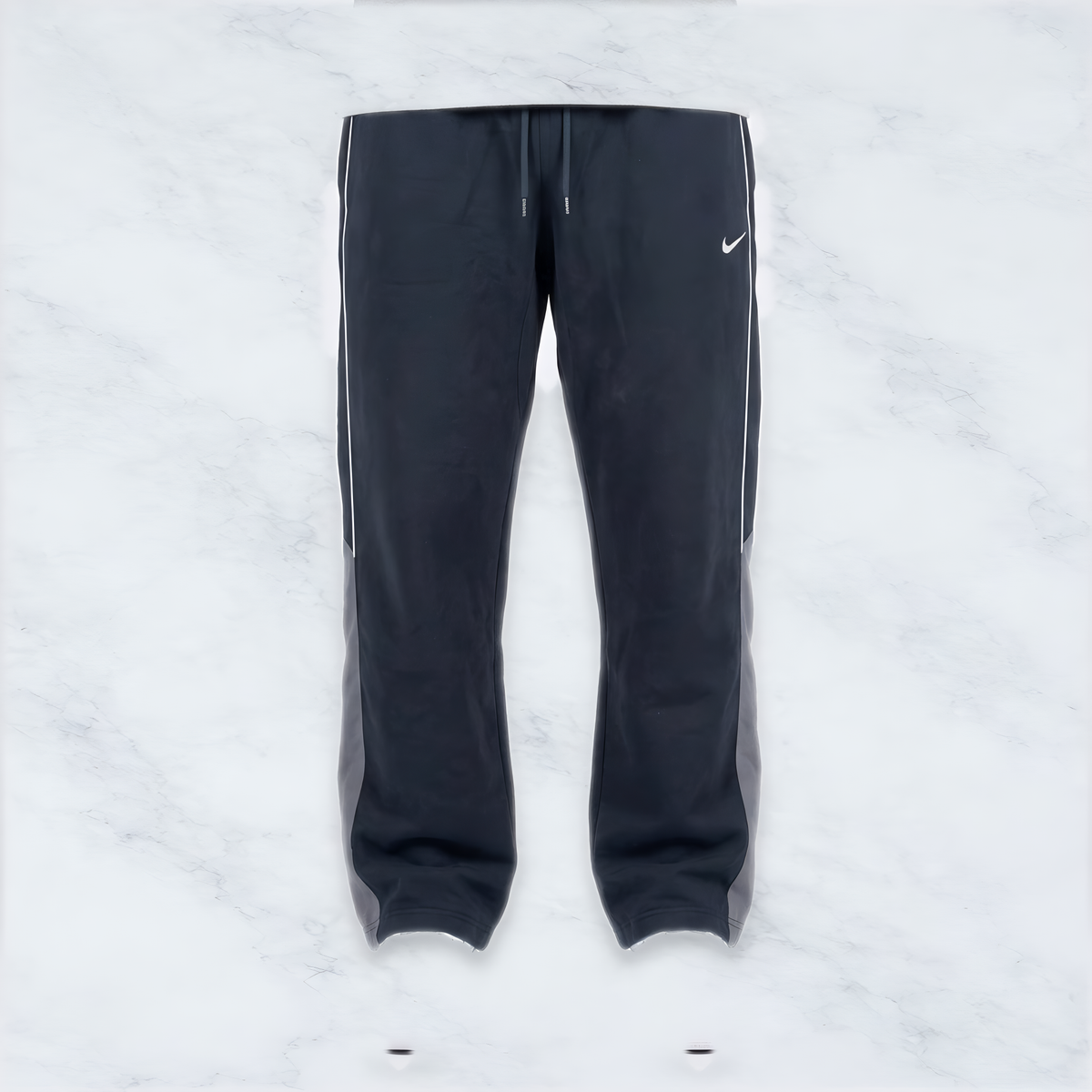 Nike vintage Trackpants Baggy L 7452 - geschaerft [picsart-enhance-v1] [sha:199c17d4b451]