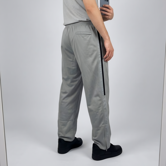 Nike Vintage Trackpants M baggy 7-3-7-4 - geschaerft [picsart-enhance-v1] [sha:2a94a07bfe03]