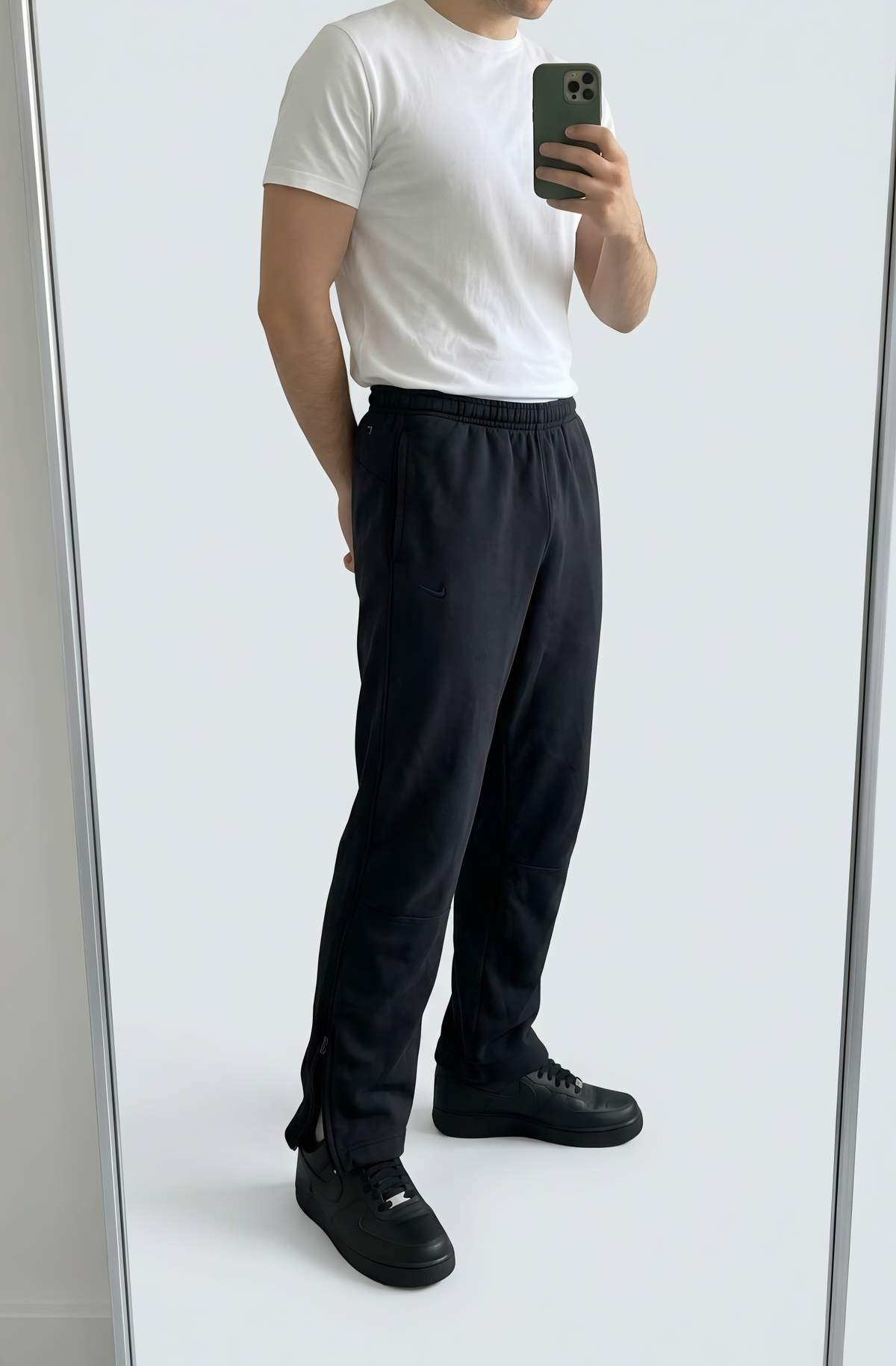 Nike Vintage Trackpants xxl baggy 7-4-1-3 - geschaerft [picsart-enhance-v1] [sha:1feb5e99ee47]
