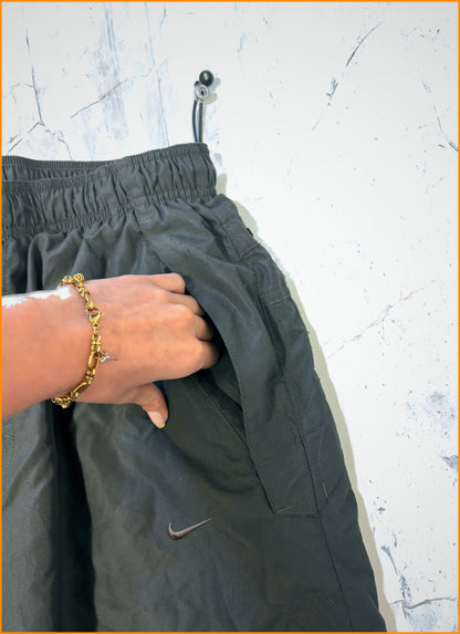 Nike Vintage Trackpants M baggy 7-3-5-9