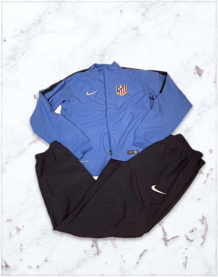Nike Athletico Vintage Anzug L 5-8-8-0