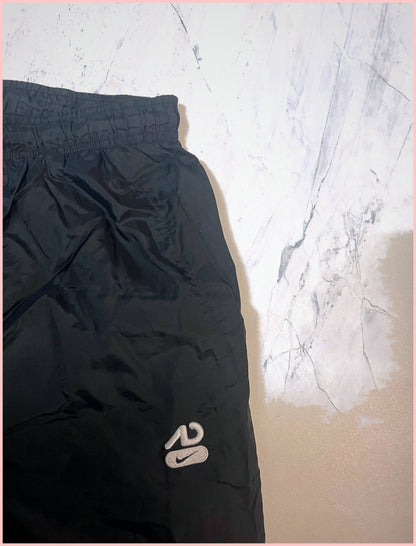 Vintage Nike Trackpants baggy M 5-6-9-6