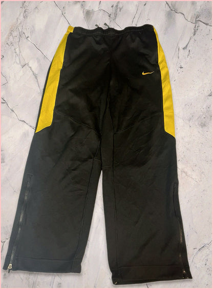 Vintage Nike Trackpants L fit S 5-3-7-3
