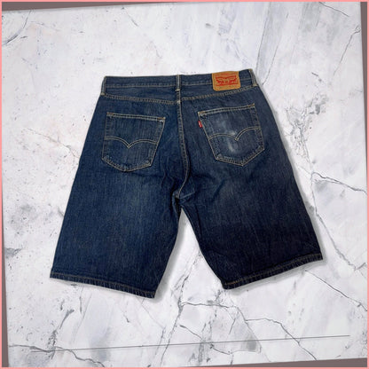 Vintage Levi’s Jeans Shorts 34 3-3-9-4