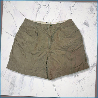 Vintage Tommy Hilfiger Shorts 38 3-6-8-6