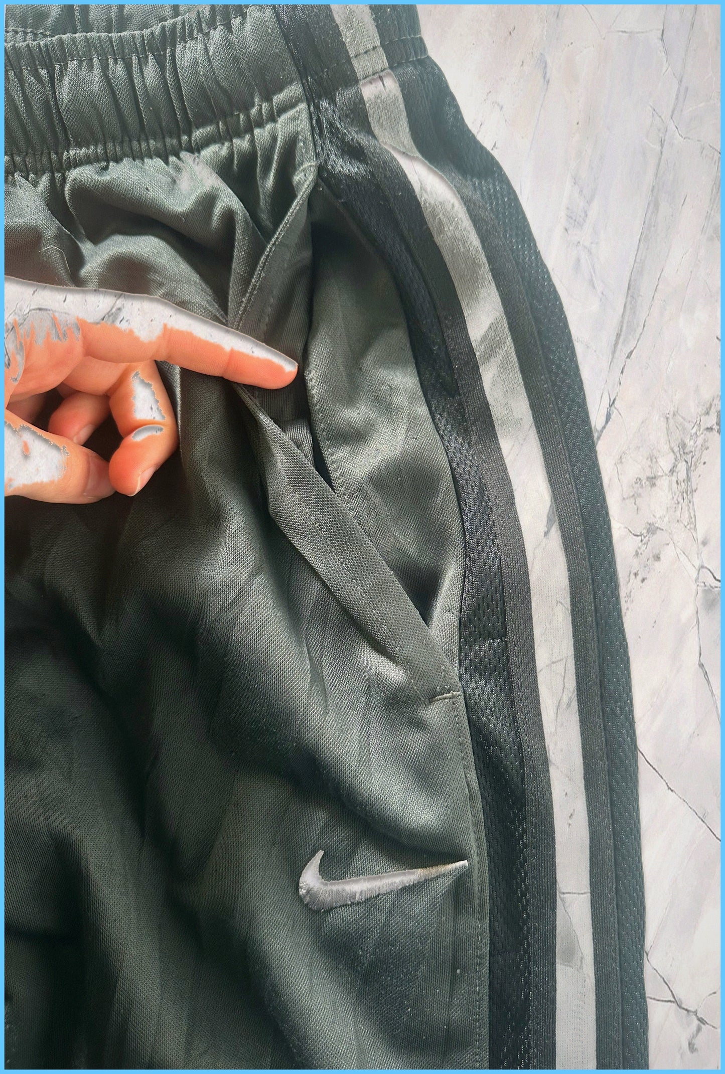 Nike vintage Trackpants M fit XS 7-2-2-9
