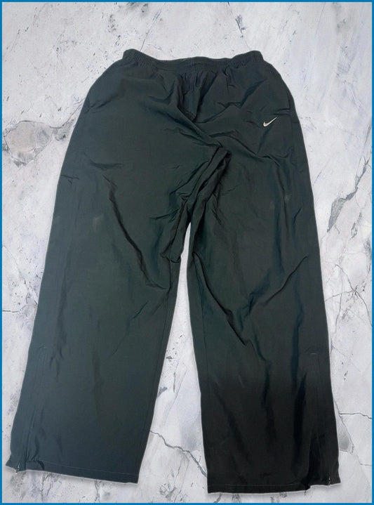 Vintage Nike Trackpants baggy XL fit S 5-3-7-0