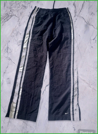 Nike vintage Trackpants Kids L 7-2-3-4