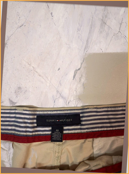 Vintage Tommy Hilfiger Shorts 40 3-7-2-0