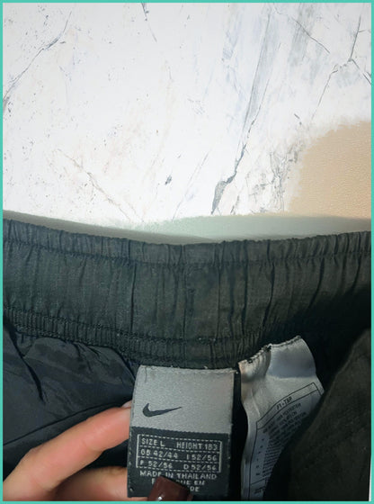 Vintage Nike Trackpants baggy L 5-5-4-0