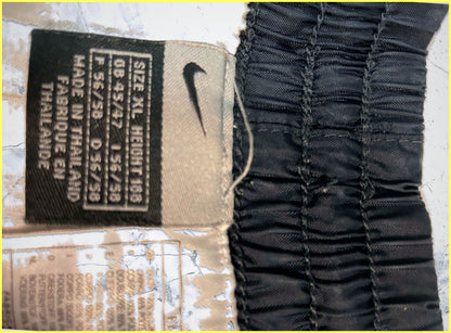 Nike Vintage Trackpants XL 5-9-0-7