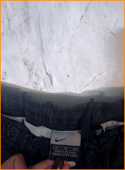 Vintage Nike Trackpants baggy XL fit L 5-6-8-4