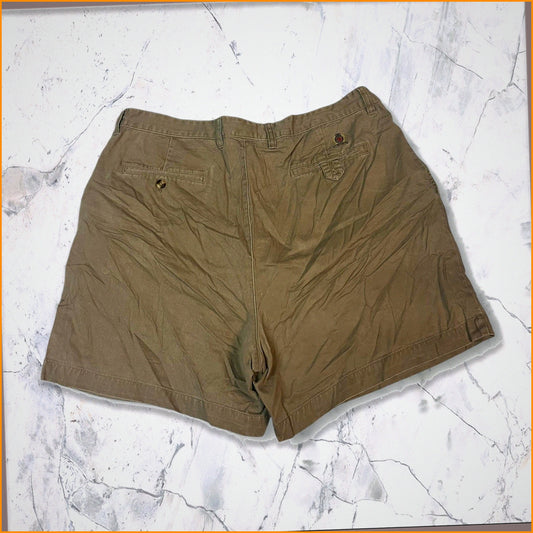 Vintage Tommy Hilfiger Shorts 38 3-6-9-0