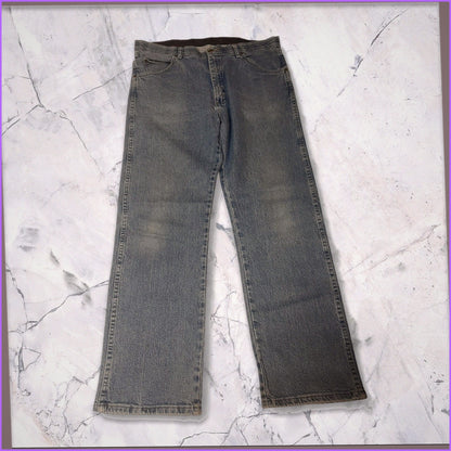 Vintage Wrangler Jeans 36/30 fit M 3-9-5-3