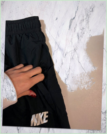 Nike Vintage Trackpants L baggy 6-3-8-1