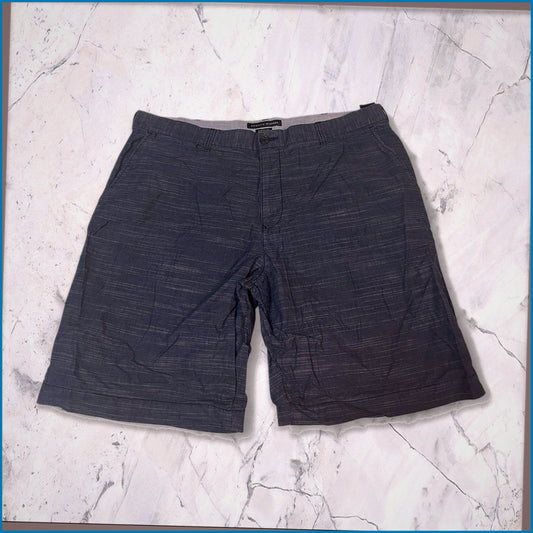 Vintage Tommy Hilfiger Shorts 40 3-7-1-6