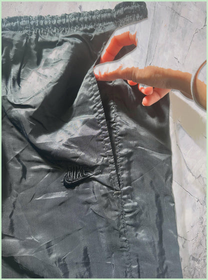 Nike vintage Trackpants S 7-2-3-6