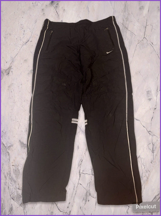 Vintage Nike Trackpants M fit S 5-5-7-1