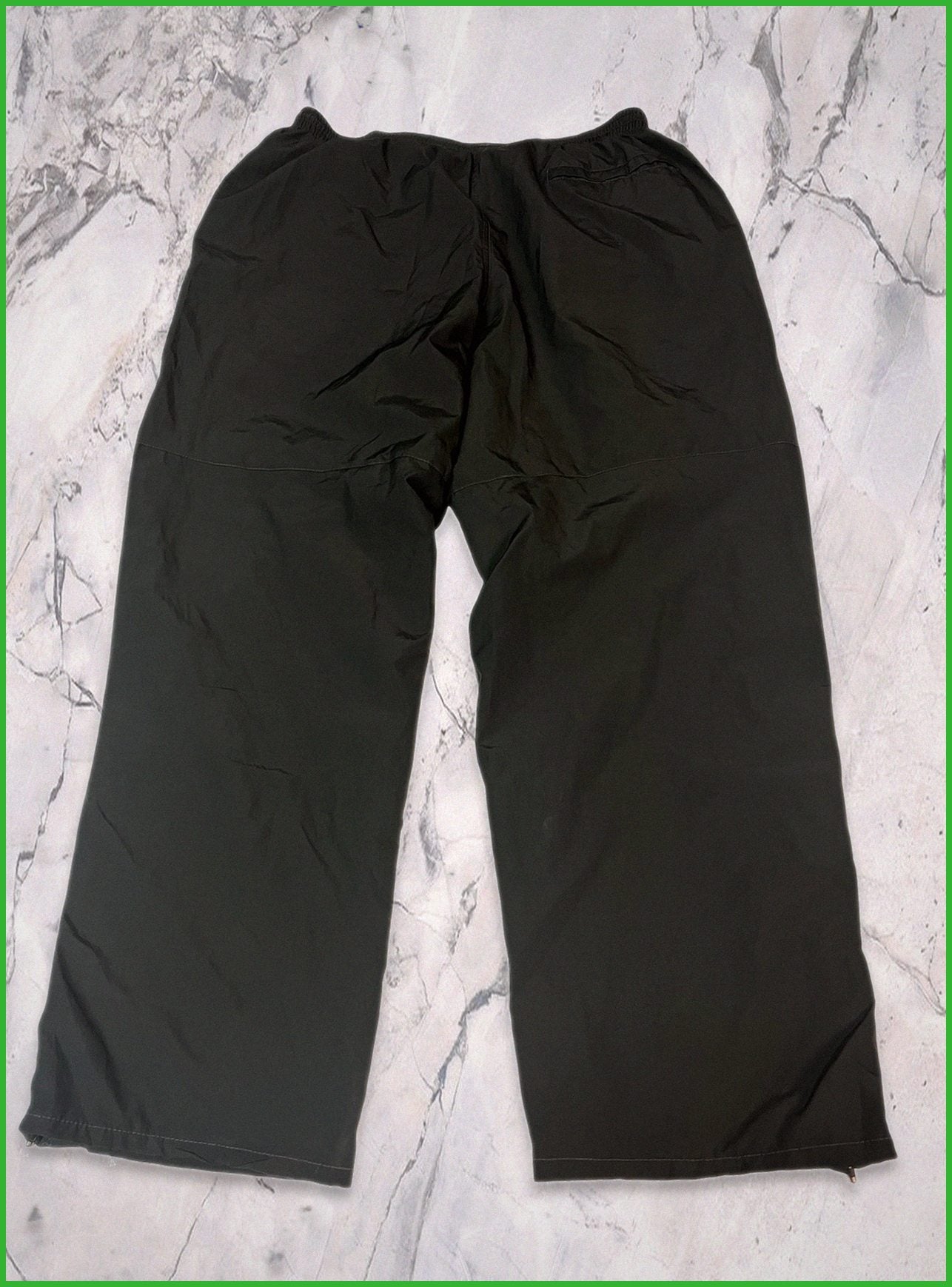 Vintage Nike Trackpants baggy XL fit S 5-3-7-0