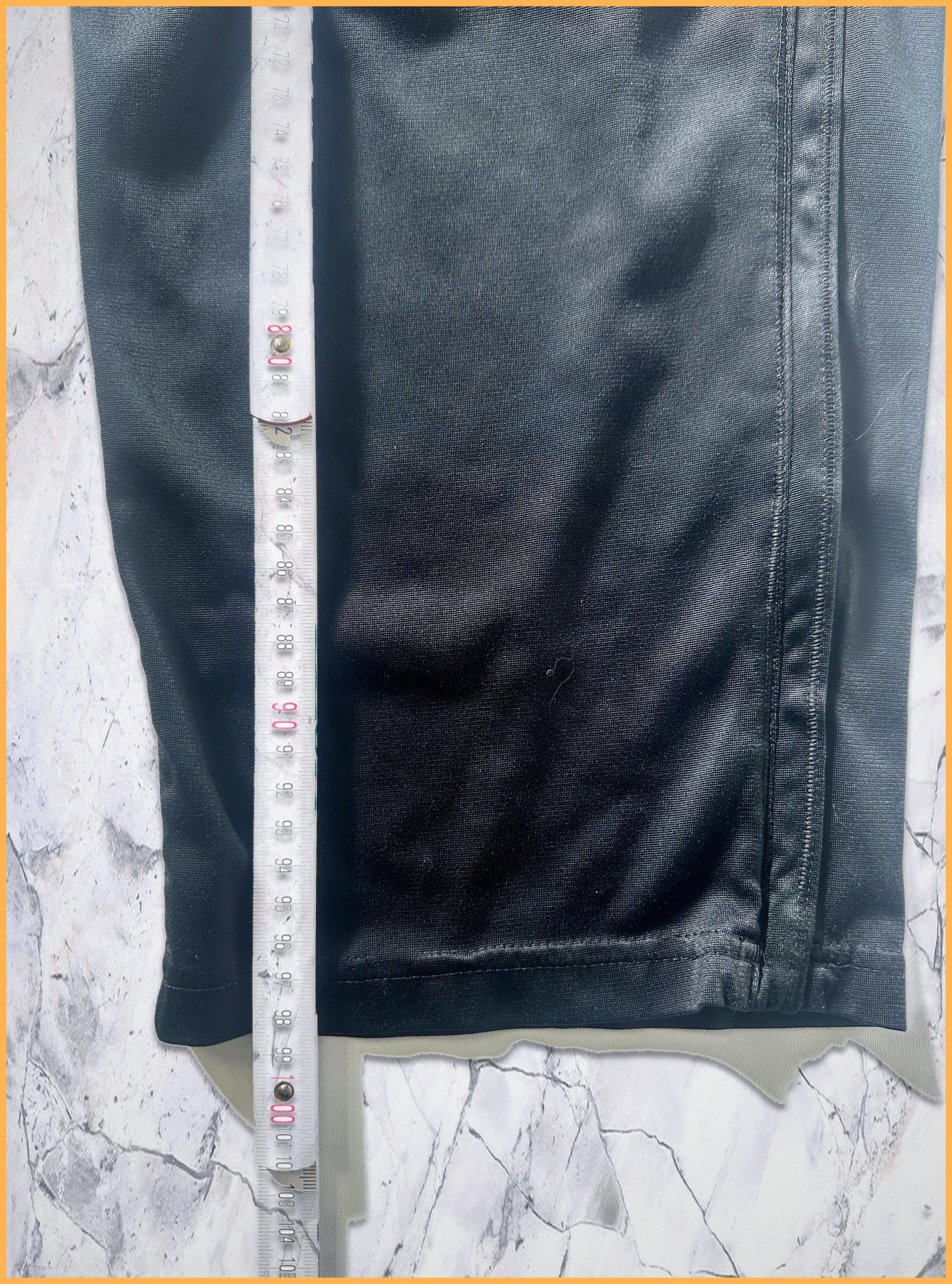 Nike vintage Trackpants L gekürzt 7-2-3-1