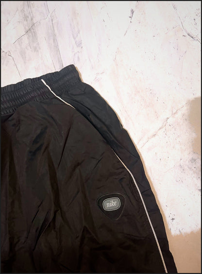 Vintage Nike Trackpants XL fit M 5-3-7-7