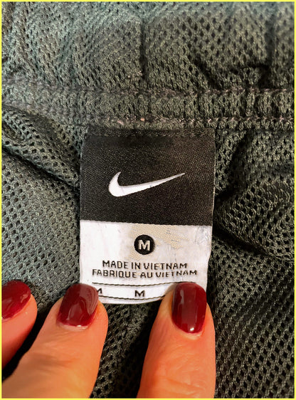 Nike Vintage Trackpants M 5-9-0-8