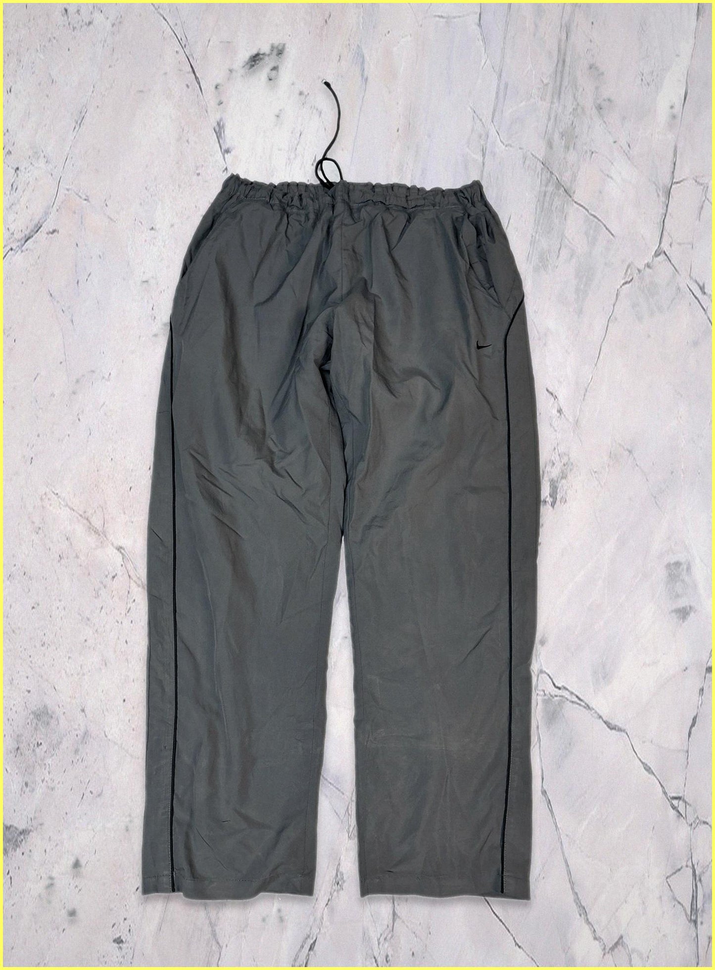 Nike Vintage Trackpants xs baggy 6-3-9-9