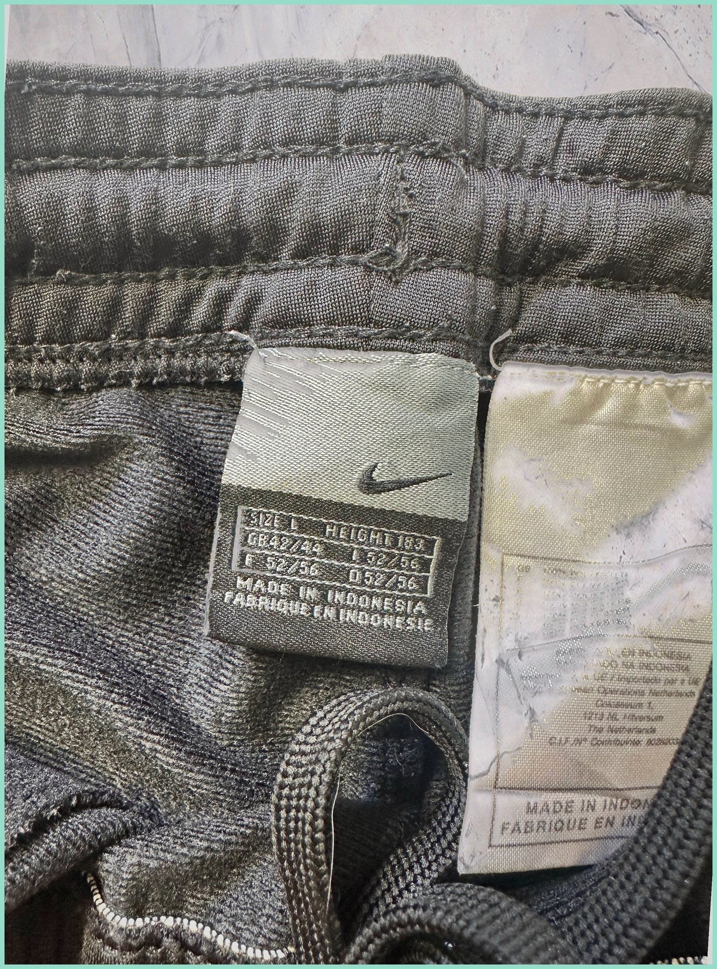 Nike vintage Trackpants L baggy 7-2-4-5