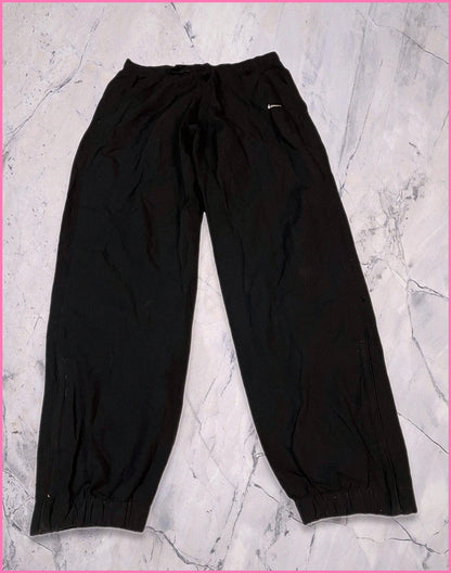 Nike Vintage Trackpants S 5-9-0-9