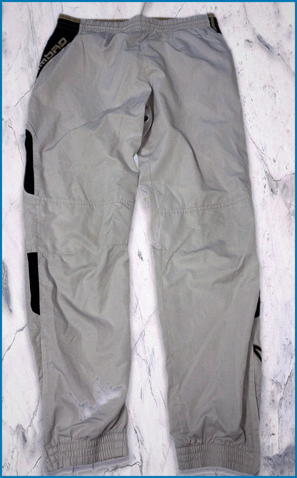 Umbro Vintage Trackpants L baggy 7 3 7 7