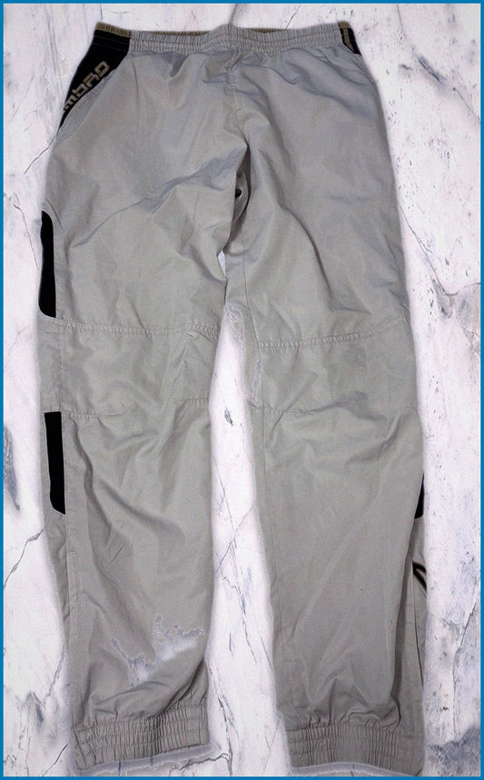 Umbro Vintage Trackpants L baggy 7 3 7 7