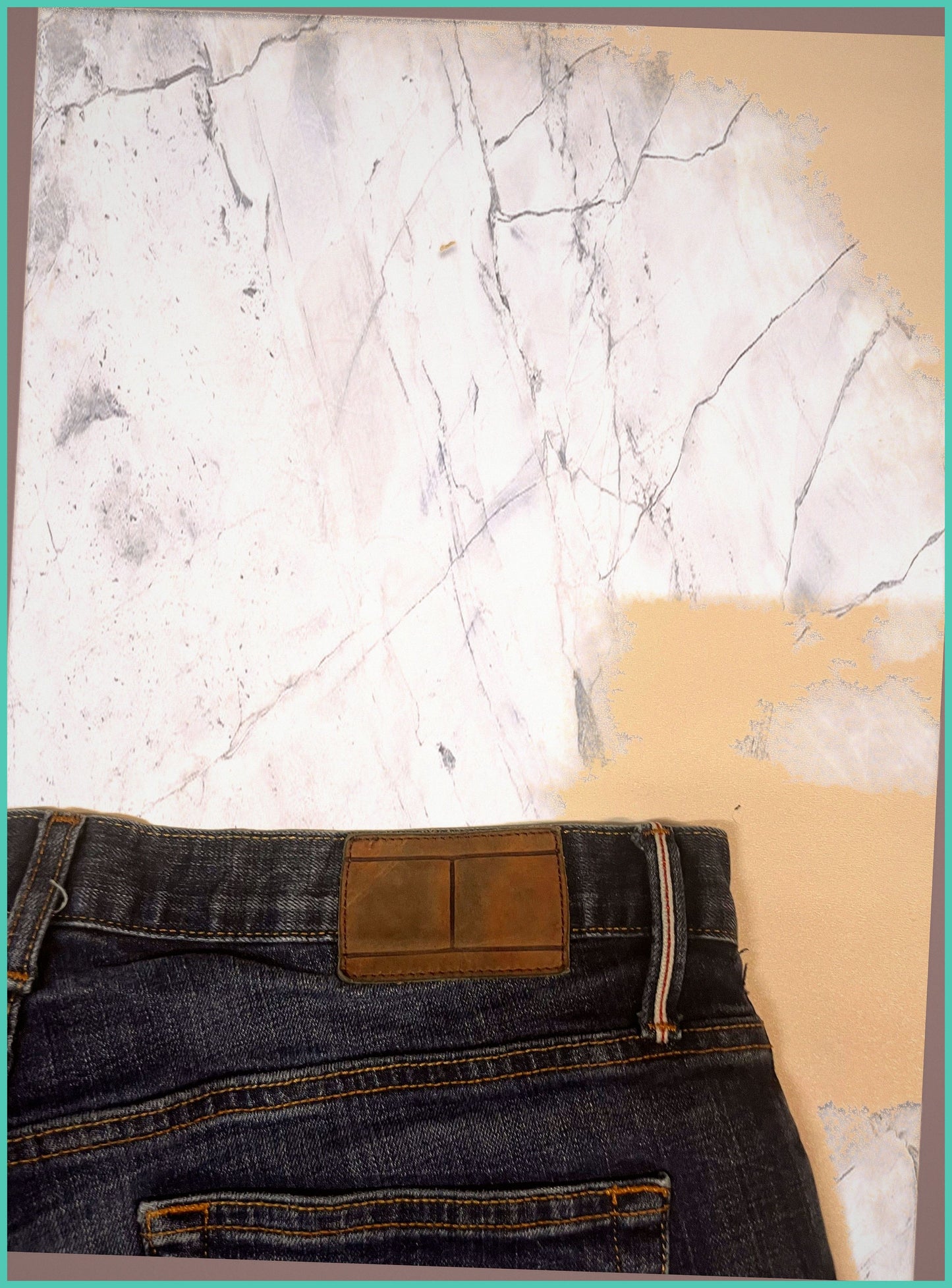 Vintage Tommy Hilfiger Jeans Shorts  36/34 3-7-2-1
