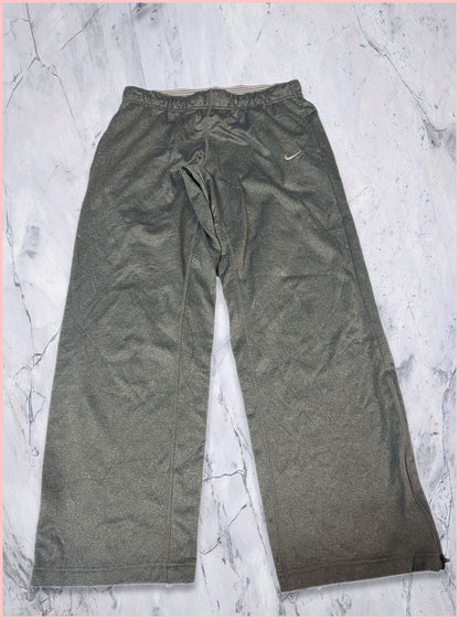 Vintage Nike Trackpants baggy L fit S 5-3-8-5