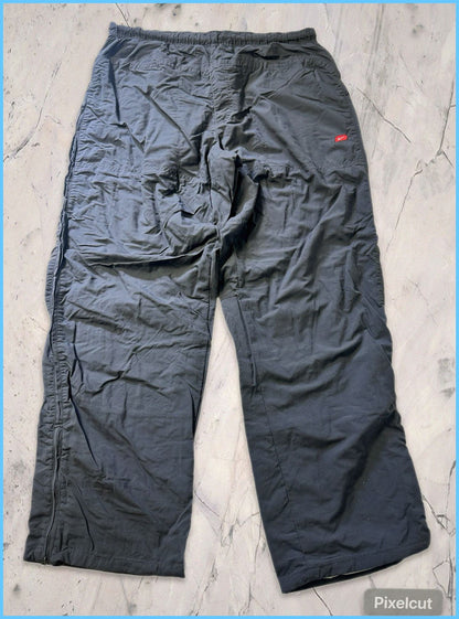 Nike vintage Trackpants XL fit M 7-2-4-7