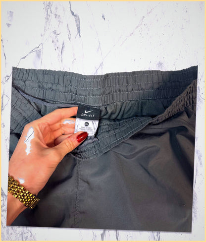 Nike Vintage Trackpants Xl baggy 6-3-9-5