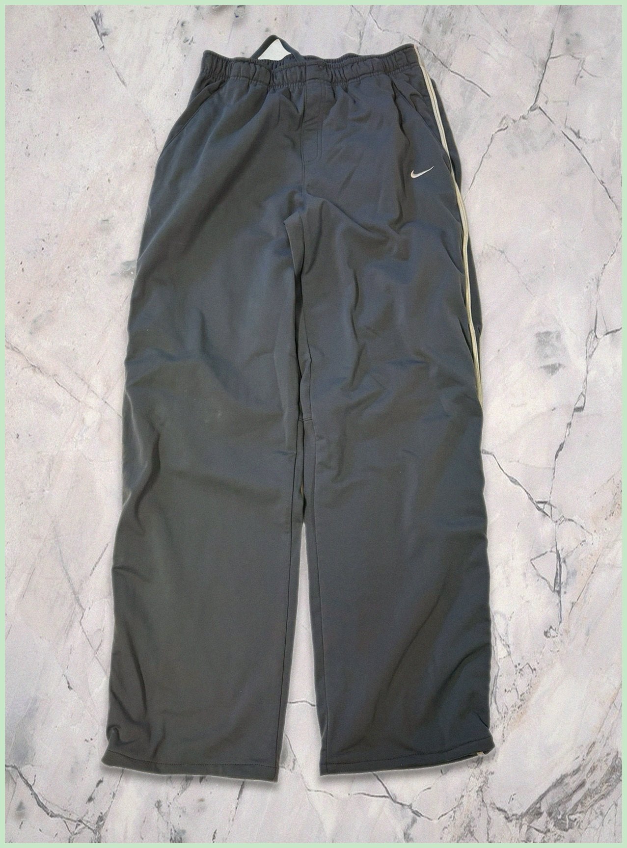 Nike Vintage Trackpants M baggy 7-3-5-6