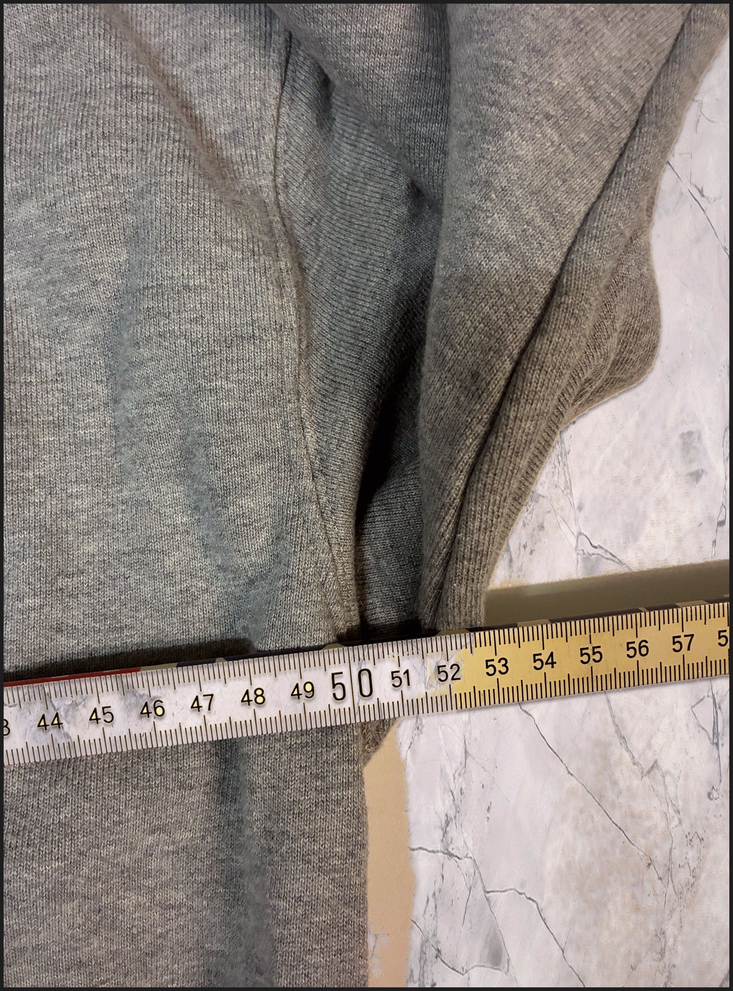Vintage Tommy Hilfiger Sweatshirt S 6-0-0-4
