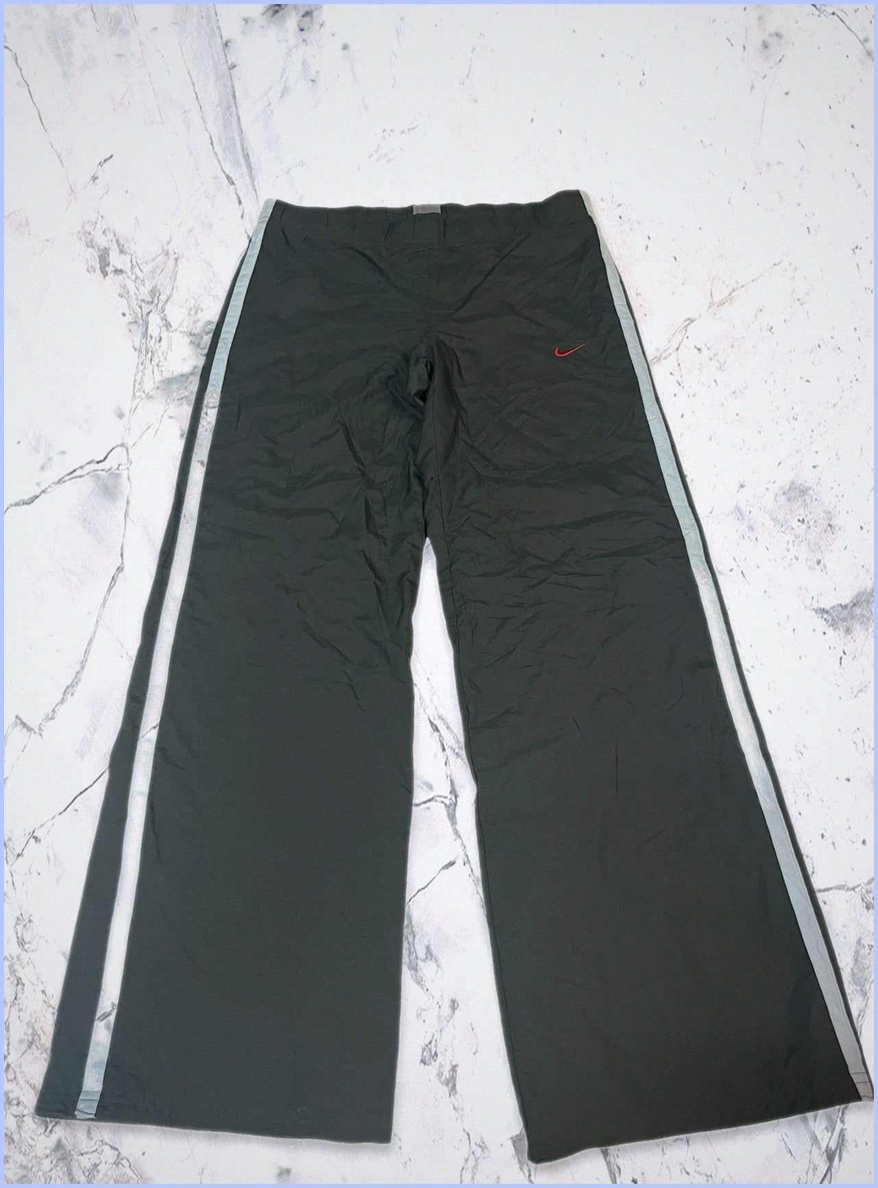 Vintage Nike Trackpants baggy L fit S 5-3-9-0