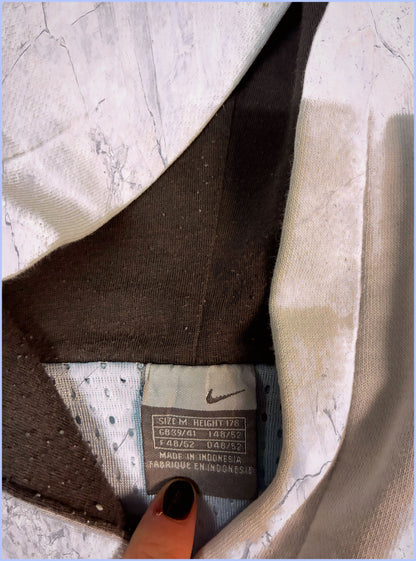 Vintage Nike Hoodie M 6-0-0-5