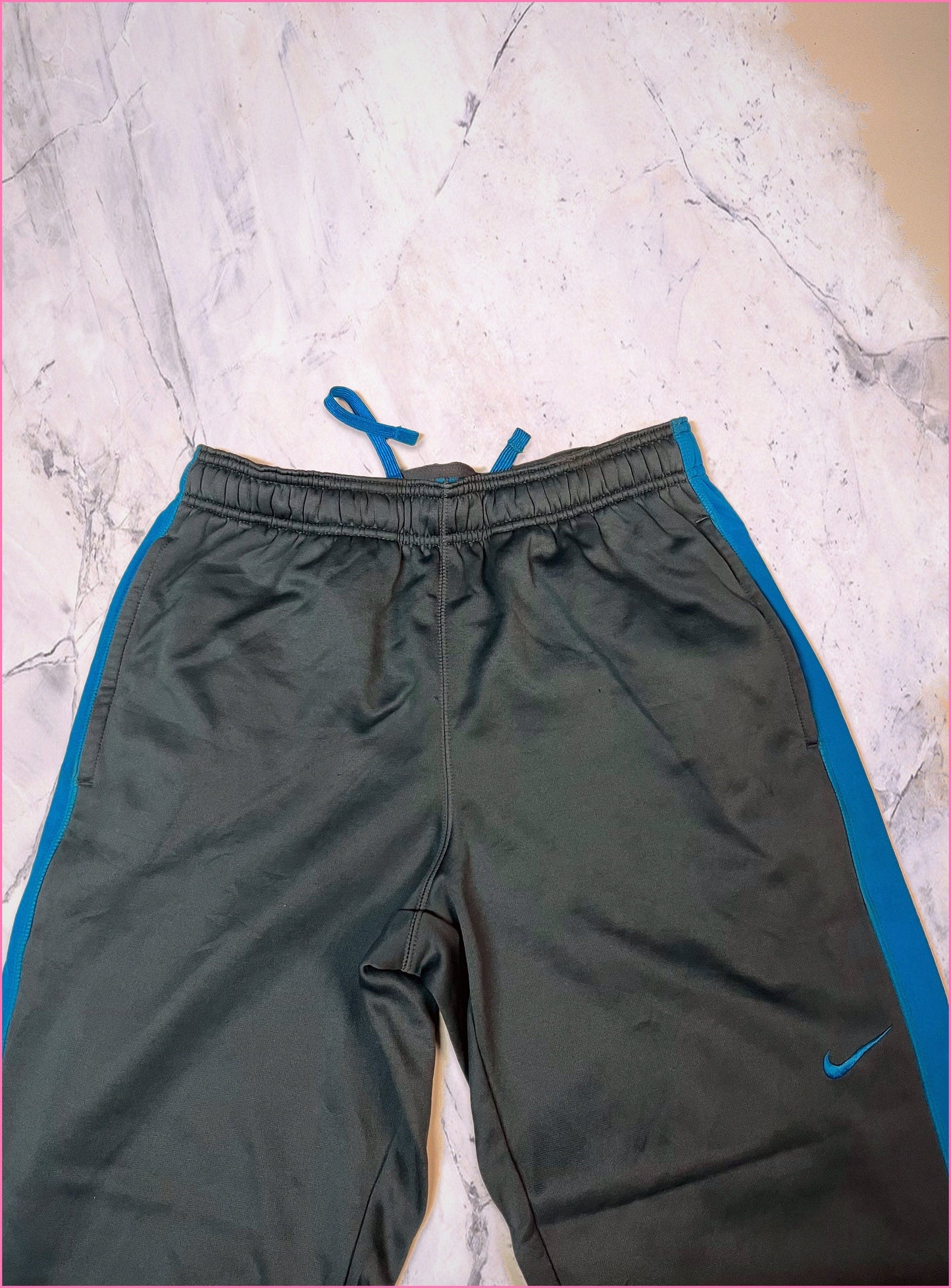 Nike Vintage Trackpants M gefüttert baggy 5-4-3-3