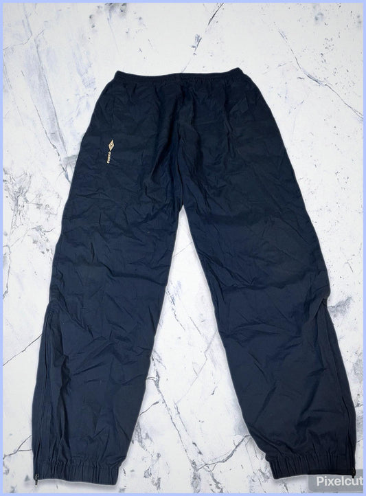 Vintage Umbro Trackpants 36 fit M 5-6-2-7