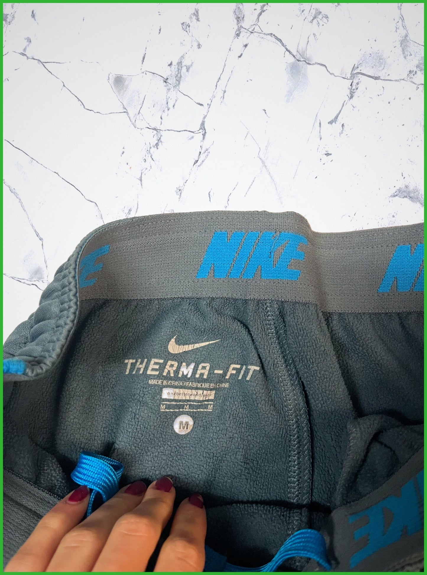 Nike Vintage Trackpants M gefüttert baggy 5-4-3-3