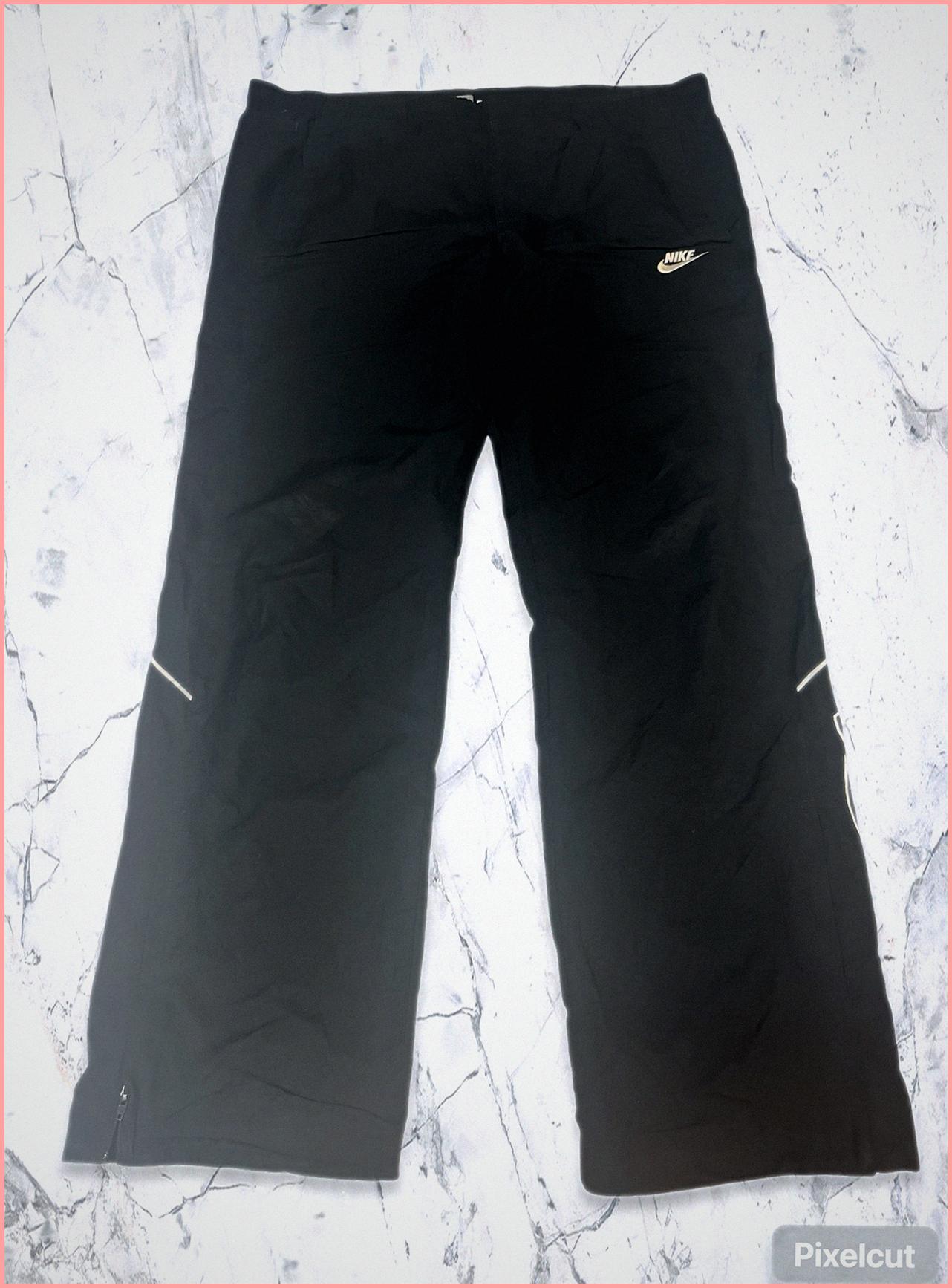 Vintage Nike Trackpants M 5-5-9-3
